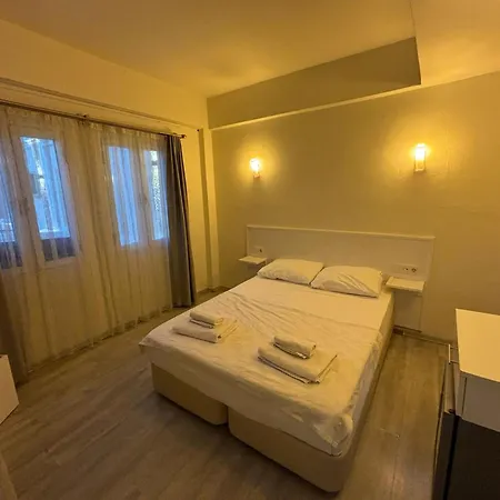 Frühstückspension Tosunpasa Hookah Lounge Kafe Restroran Ve Turizm Otelcilik