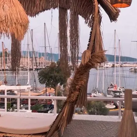 Tosunpasa Hookah Lounge Kafe Restroran Ve Turizm Otelcilik 博德鲁姆