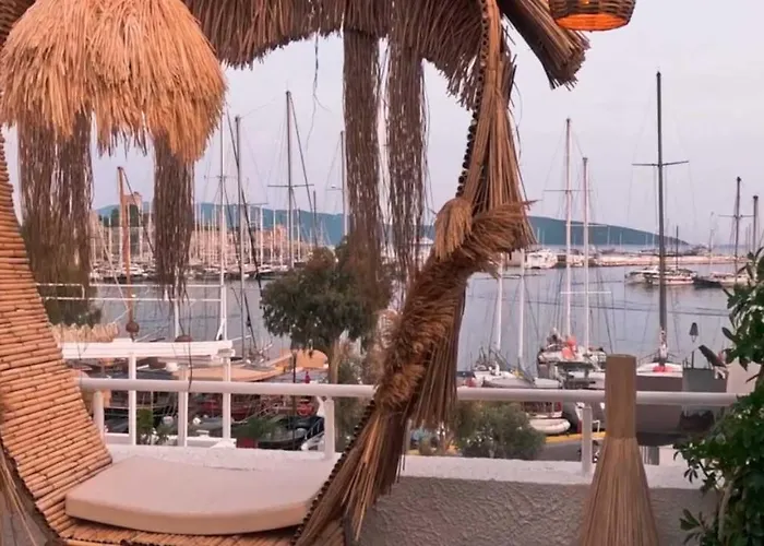 Tosunpasa Hookah Lounge Kafe Restroran Ve Turizm Otelcilik 博德鲁姆