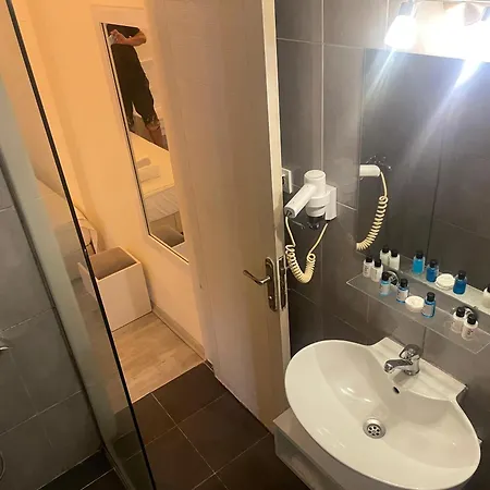 Tosunpasa Hookah Lounge Kafe Restroran Ve Turizm Otelcilik Alojamento de Acomodação e Pequeno-almoço