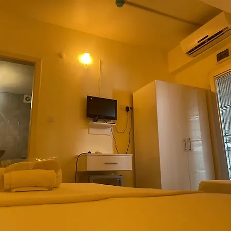 Tosunpasa Hookah Lounge Kafe Restroran Ve Turizm Otelcilik Bed & Breakfast