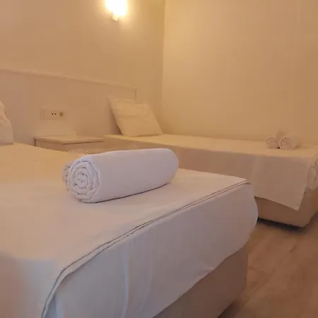 Tosunpasa Hookah Lounge Kafe Restroran Ve Turizm Otelcilik 住宿加早餐酒店 博德鲁姆