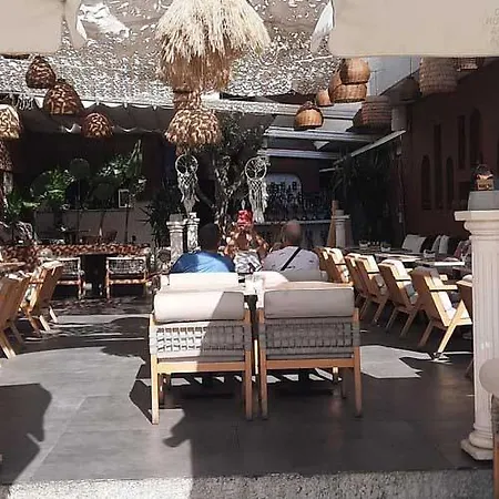 Panzió Tosunpasa Hookah Lounge Kafe Restroran Ve Turizm Otelcilik *