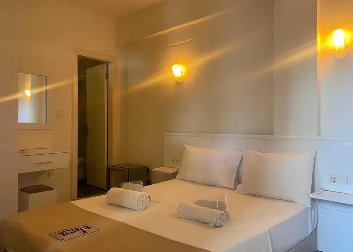 Tosunpasa Hookah Lounge Kafe Restroran Ve Turizm Otelcilik Bed and breakfast